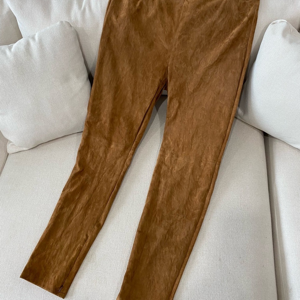 NWOT ELIE TAHARI Lamb Suede Pants